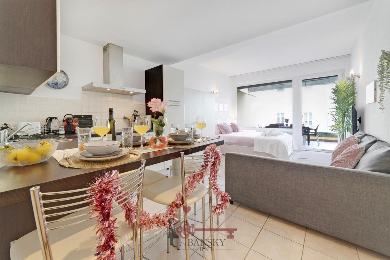 'Cuore Di Rose' Parking - Welcome Set, Netflix, For 4 Persons -By Easylife Swiss Lugano Exterior photo